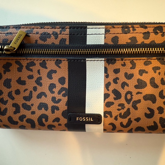 FOSSIL Wallet Clutch - Picture 2 of 6